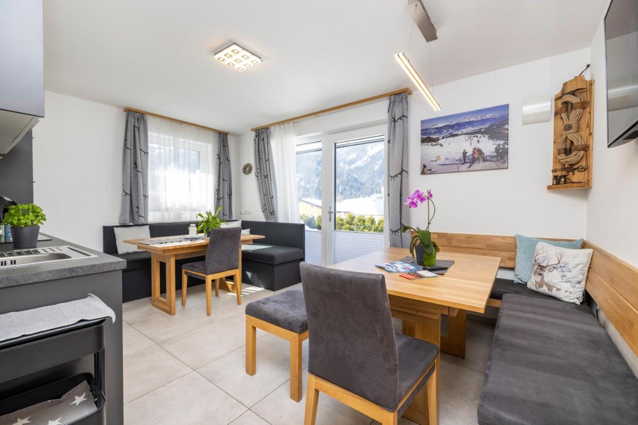 Fischis Alpen Appartements Flachau Ngoại thất bức ảnh