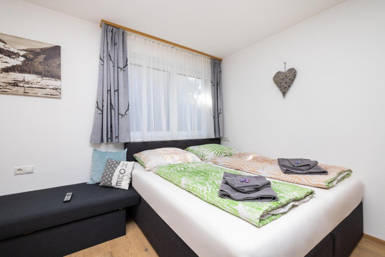Fischis Alpen Appartements Flachau Ngoại thất bức ảnh