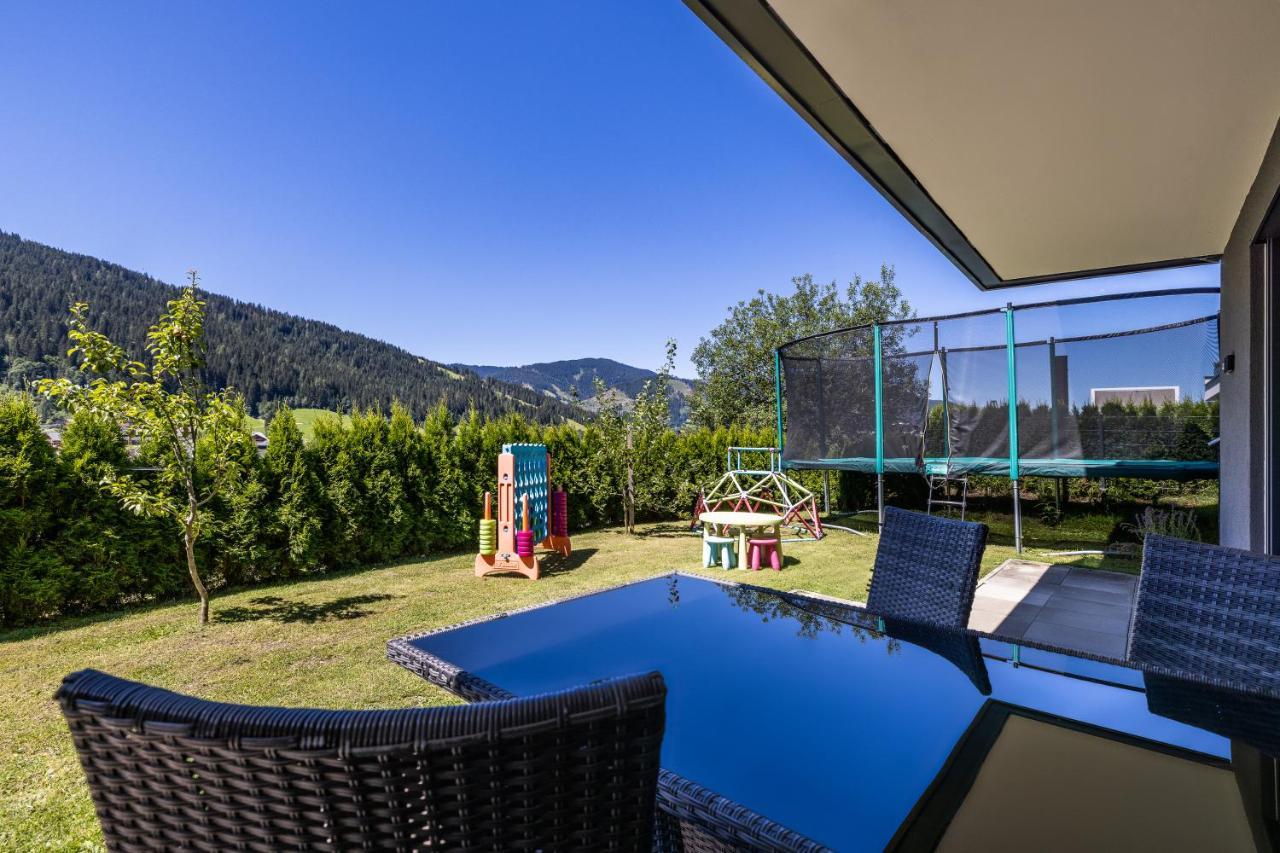 Fischis Alpen Appartements Flachau Ngoại thất bức ảnh